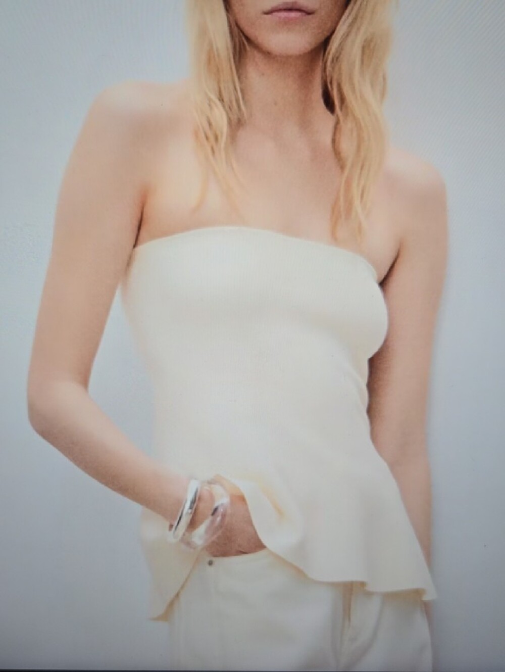 Strapless Knitted Top
